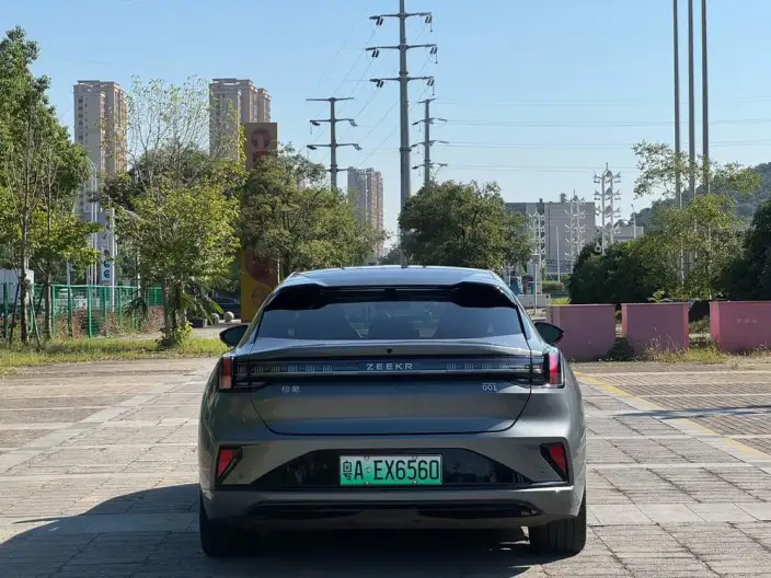 ZEEKR 001 2025 Model YOU Edition 100kWh 4WD – фото 5