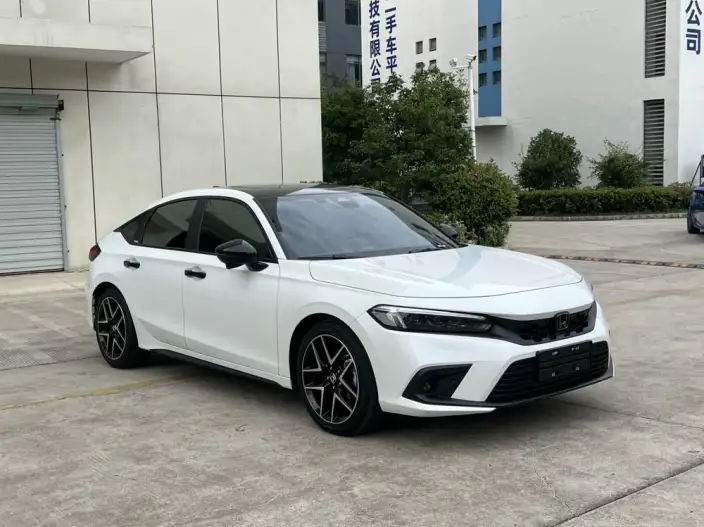 Honda Civic 2023 Model HATCHBACK 240TURBO Manual Extreme Edition – фото 3