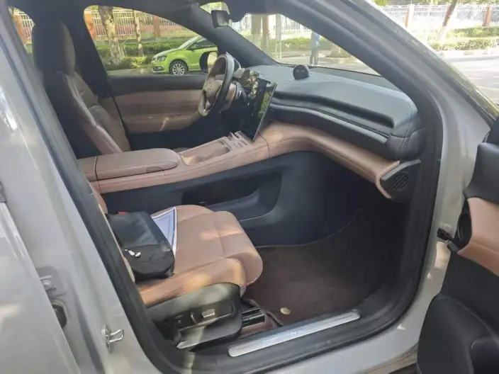 NIO ES6 2023 Model 75kWh – фото 6