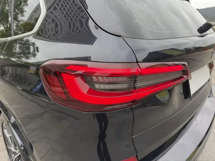 BMW X5 2022 Model Facelift xDrive 30Li M Sports Set – фото 10