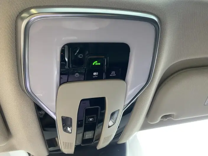 Hongqi H5 2025 Model 2.0T Automatic Flag Enjoy Edition – фото 8