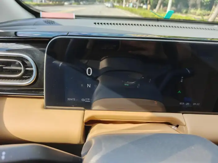 Leapmotor C01 2024 Model EV Edition 525 Exclusive Edition – фото 7
