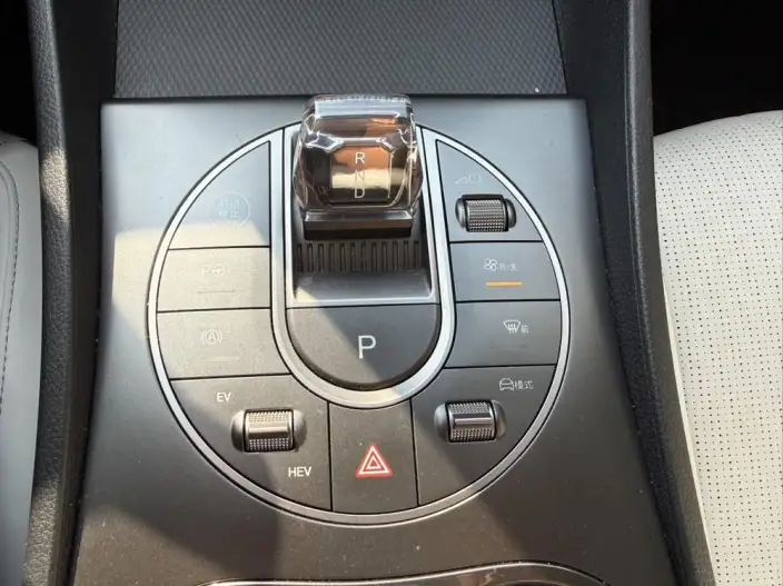 BYD Seal 05DM 2025 Model Smart Driving Edition DM-i 120KM Flagship Model – фото 9
