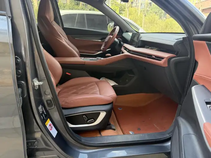 Changan CS75 PLUS 2023 Model Third generation 1.5T Automatic Luxury Model – фото 9