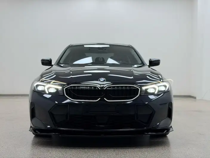 BMW 3 Series 2025 Model 330i M Sports Night Set