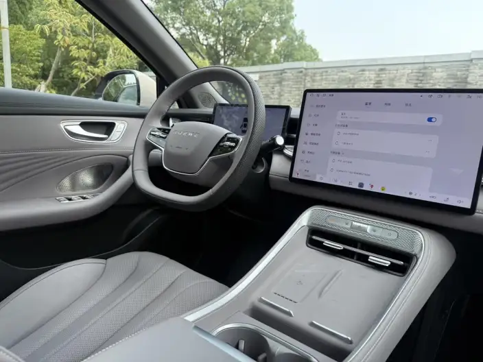 Roewe M7 DMH 2025 Model 160km Yuexiang Edition – фото 6