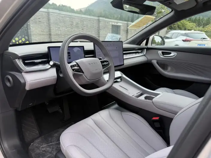 Roewe M7 DMH 2025 Model 160km Yuexiang Edition – фото 8