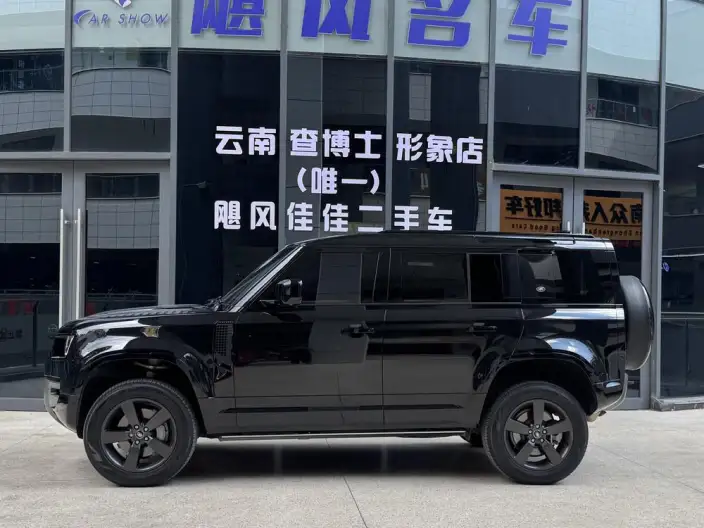 Land Rover Defender 2024 Model 110 3.0T P400 X-Dynamic HSE