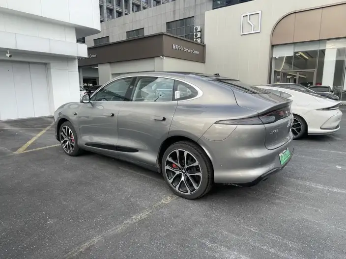 IM LS6 2026 Model EV Max – фото 5