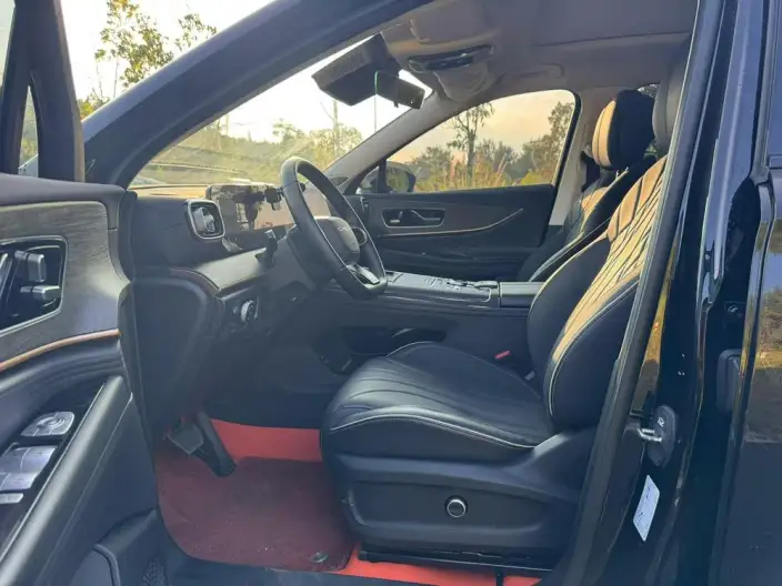Chery Tiggo 9 2024 Model 2.0T DCT 2WD Chao Comfort Zun Shang Edition – фото 8