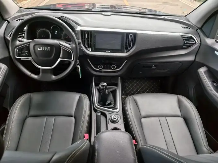 RE-MAX Ruimai 2022 Model 2.8T Classic 4WD Diesel Comfort Model Long axis Edition JE493ZLQ6E – фото 7