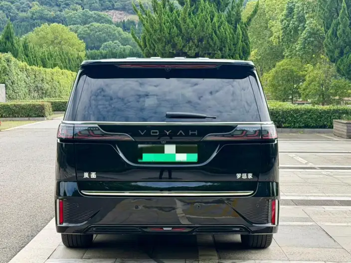 VOYAH Dreamer PHEV 2026 Model Champion Edition – фото 6