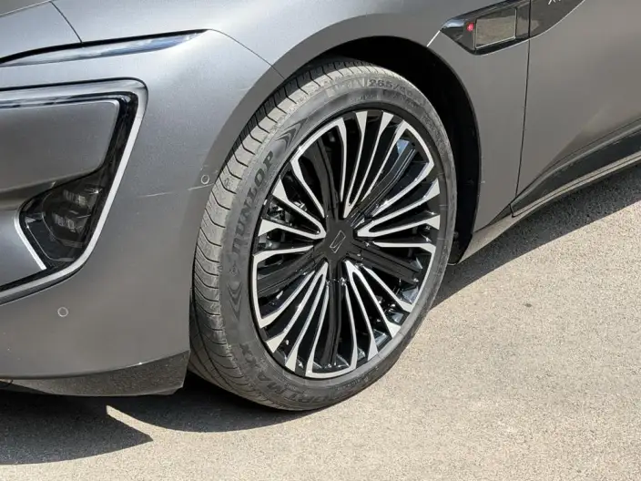Avita 12 2025 Model Facelift Ultra Rear Drive Extended Range Edition – фото 9