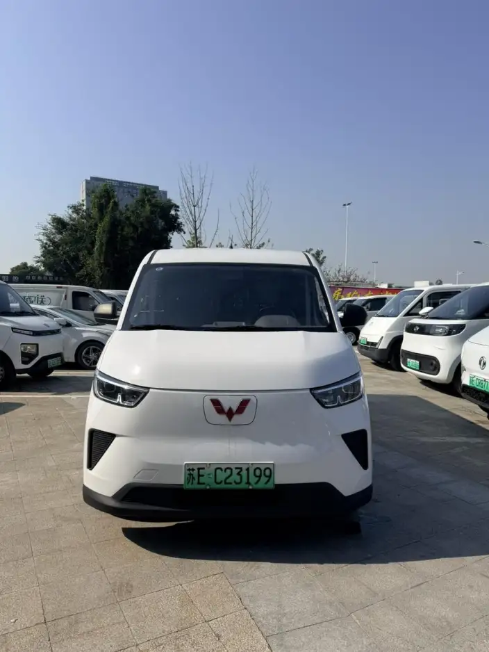 Wuling Yangguang 2025 Model 400km Passenger car Edition Comfort Model 6 seat – фото 2