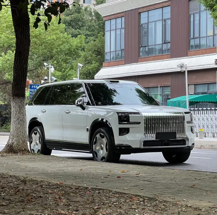 ZEEKR 9X 2025 Model Hyper Edition 70kWh VI seat – фото 3