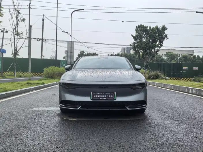 ZEEKR 007 2024 Model 4WD Edition 100kWh – фото 2