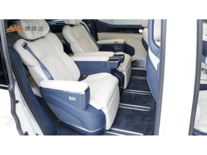 ZEEKR 009 2024 Model VI seat Executive Edition 4WD 108kWh – фото 9