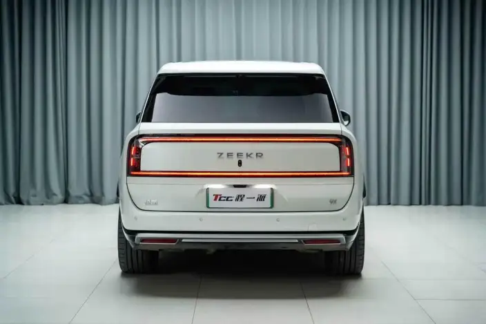 ZEEKR 9X 2025 Model Hyper Edition 70kWh VI seat