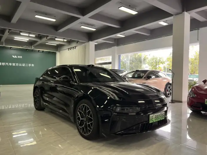 ZEEKR 001 2025 Model WE Edition 95kWh 4WD – фото 3