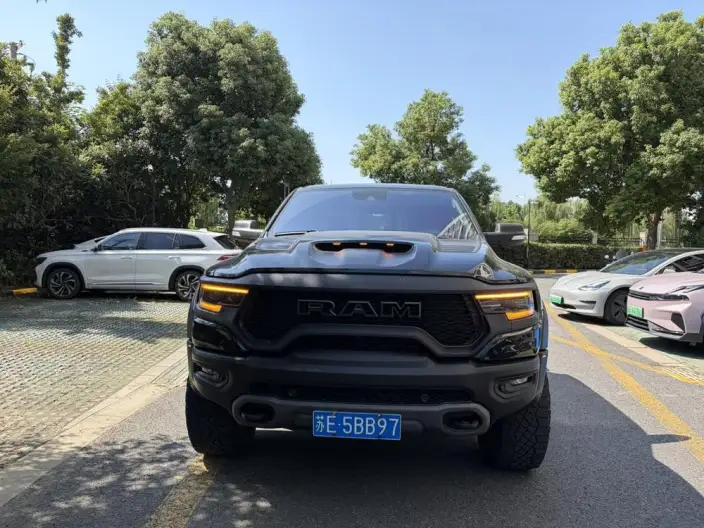 RAM 1500 Rev 2022 Model 6.2T Automatic 4WD 5 seat Parallel Imported – фото 4