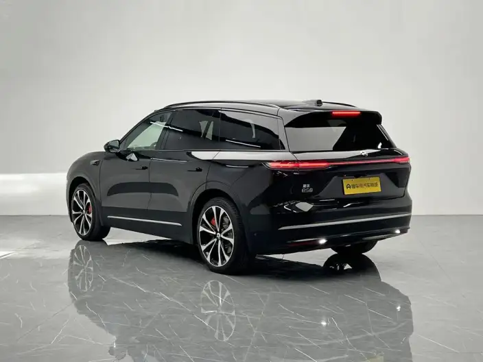NIO ES8 2023 Model 100kWh Signature Edition – фото 5