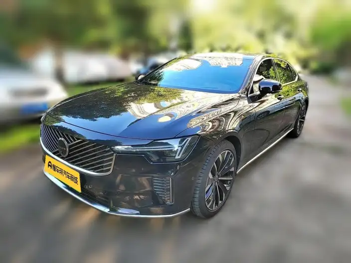 Volvo S90 PHEV 2026 Model T8 4WD Long Battery Life Pro Smart Elegance Deluxe Edition