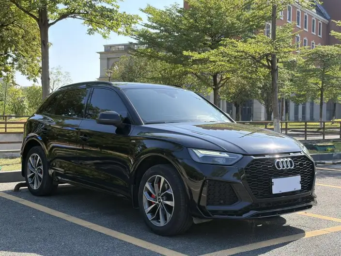 Audi Q5L 2024 Model 40TFSI Luxury Dynamic Model