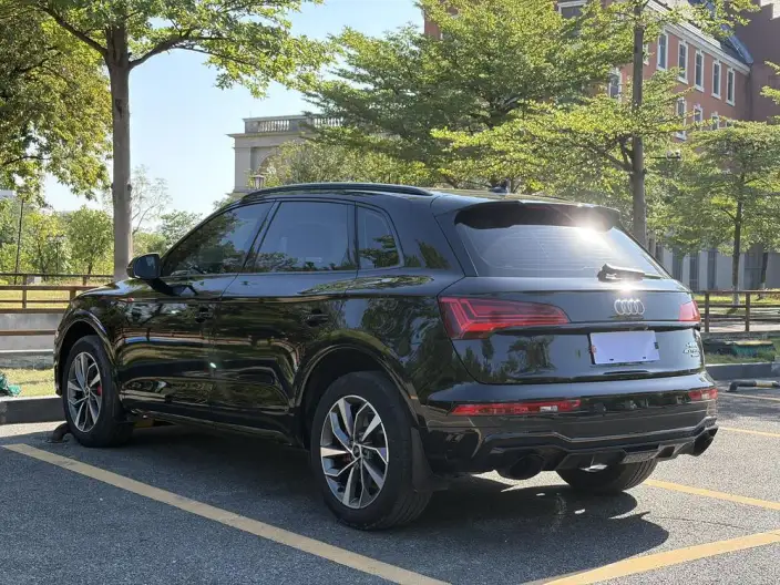 Audi Q5L 2024 Model 40TFSI Luxury Dynamic Model – фото 5
