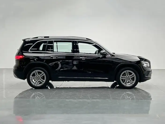 Mercedes-Benz GLB 2023 Model GLB 220 Dynamic Model – фото 8