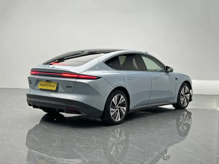 NIO ET5 2022 Model 75kWh – фото 7