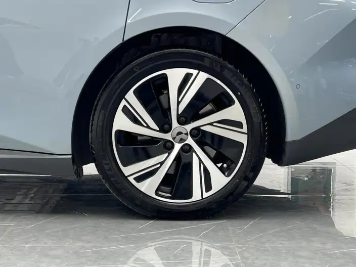 NIO ET5 2022 Model 75kWh – фото 9