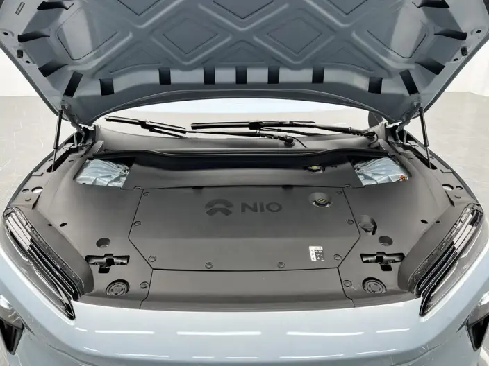 NIO ET5 2022 Model 75kWh – фото 10