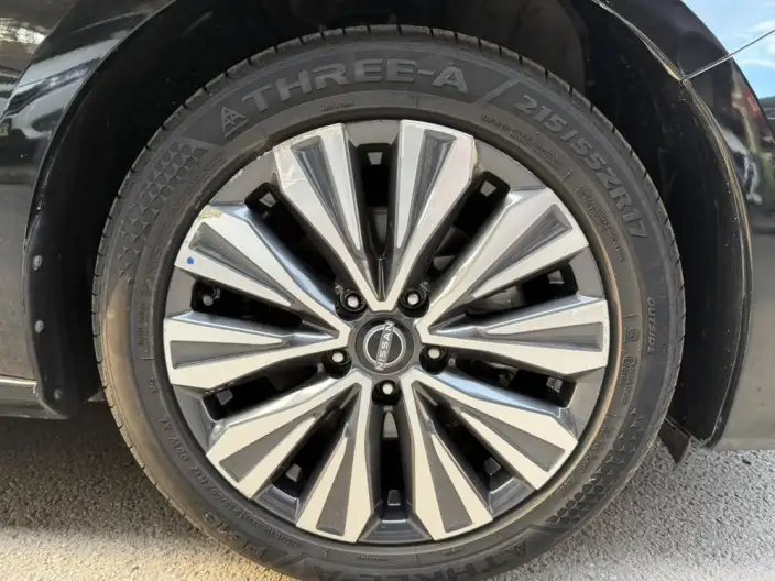 Nissan Teana 2022 Model 2.0L XL-TLS Yuexiang Edition – фото 9