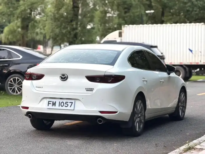 Mazda3 Axela 2022 Model 2.0L Automatic Zhi Ya Edition – фото 6