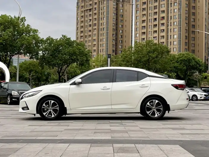 Nissan Sylphy 2022 Model 1.6L XL CVT Yuexiang Edition – фото 4