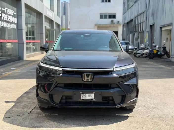 Honda BREEZE 2023 Model 240TURBO CVT 2WD Deluxe Edition