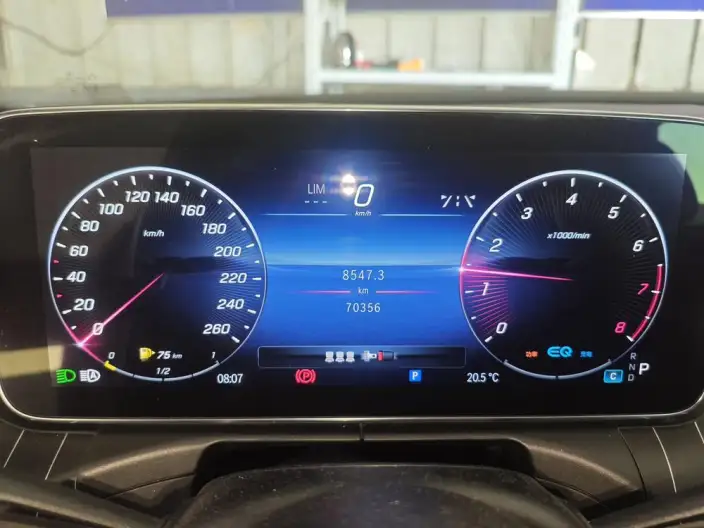 Mercedes-Benz C-Class 2022 Model C 260 L Sports Edition – фото 6