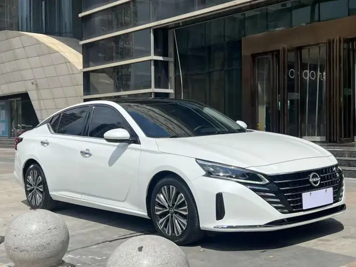 Nissan Teana 2022 Model 2.0L XL-TLS Yuexiang Edition – фото 3