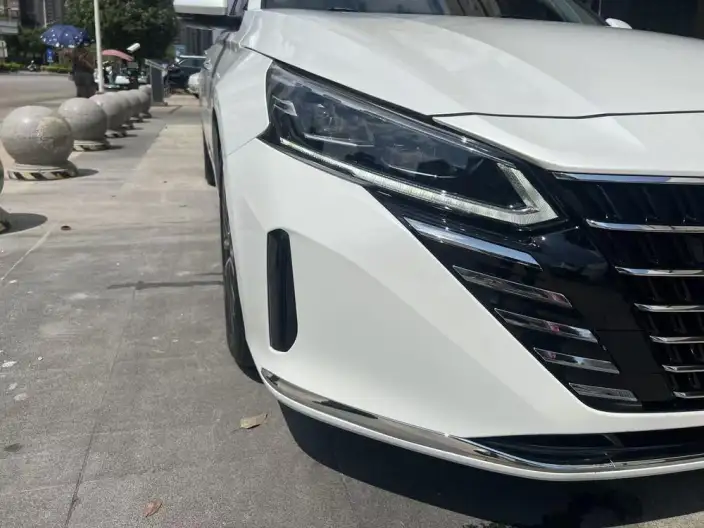 Nissan Teana 2022 Model 2.0L XL-TLS Yuexiang Edition – фото 10