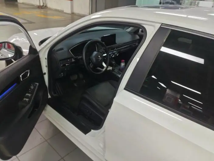 Model Ge 2023 Model 240TURBO CVT Smart Edition – фото 8