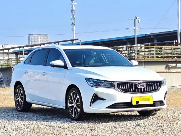 Geely Emgrand 2023 Model No. 4 Gen Champion Edition 1.5L CVT Flagship Model – фото 3