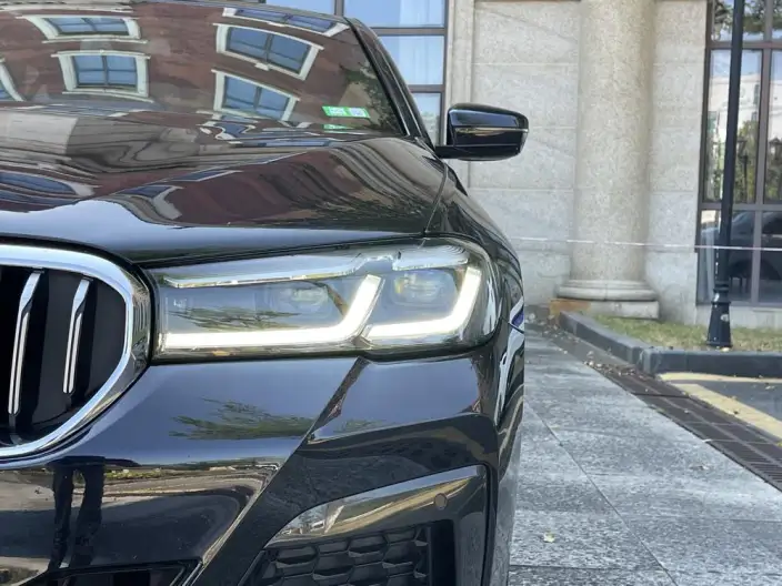 BMW 5 Series 2022 Model 530Li Leading Model M Sports Set – фото 8