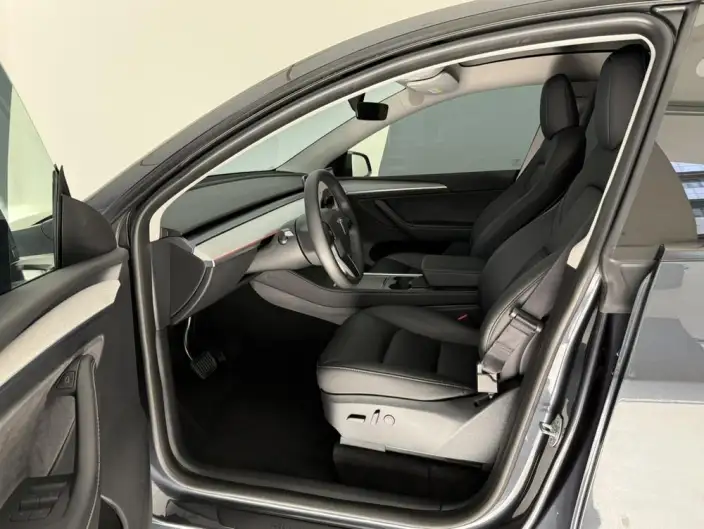Model Y 2024 Model Rear-wheel drive version – фото 9