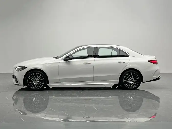 Mercedes-Benz C-Class 2025 Model Facelift C 260 L Sports Edition – фото 4
