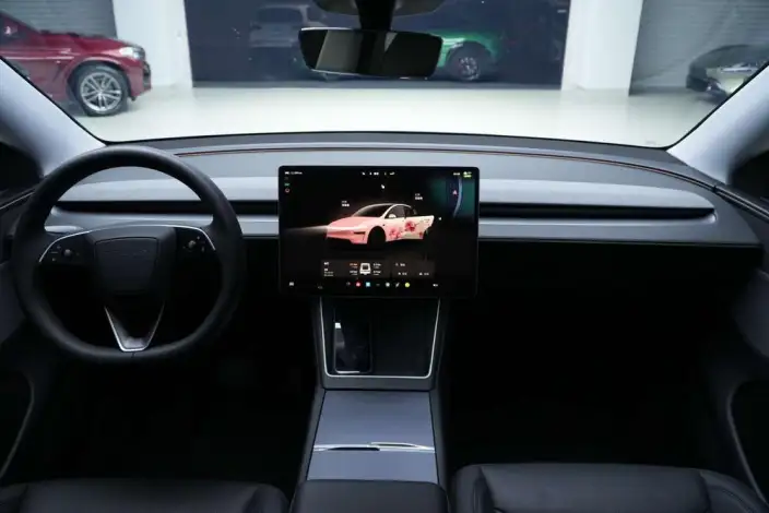 Model Y 2025 Model Rear-wheel drive version – фото 10