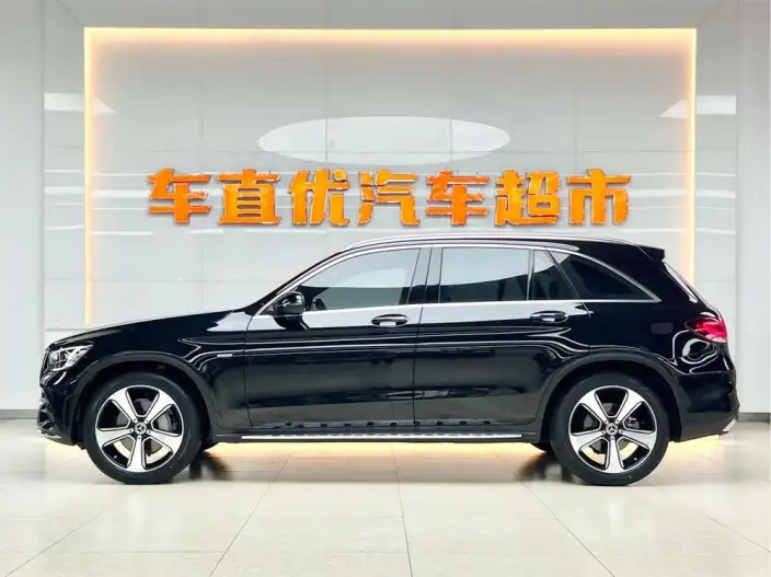Mercedes-Benz GLC 2022 Model Facelift GLC 300 L 4MATIC Dynamic Model Collector Edition – фото 3