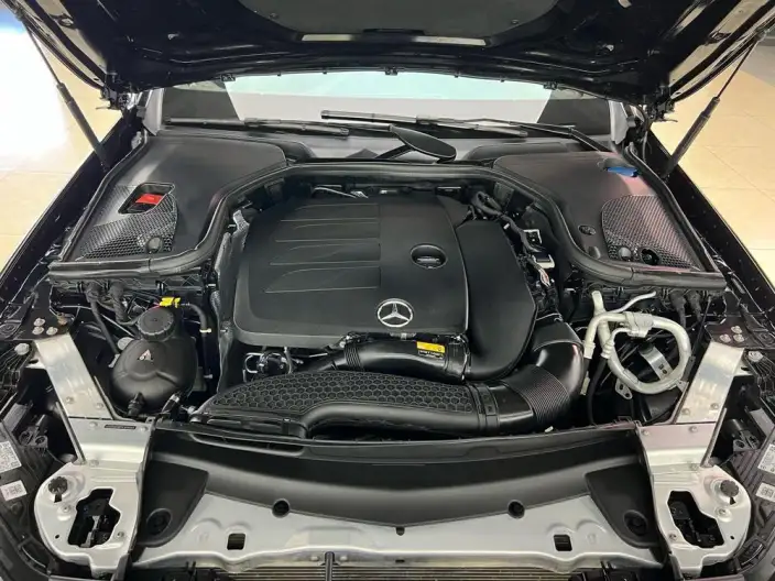 Mercedes-Benz E-Class 2023 Model E 300 L Luxury Model sedan – фото 6