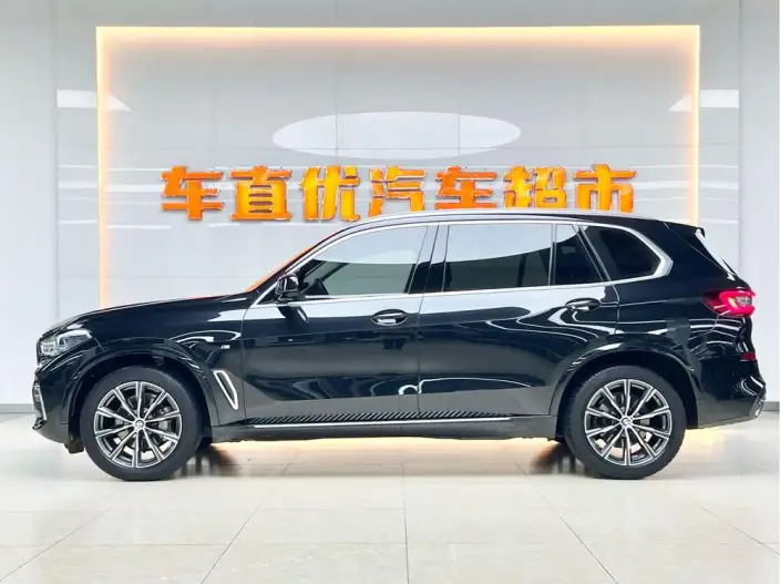 BMW X5 2022 Model Facelift xDrive 30Li Exclusive Model M Sports Set – фото 3