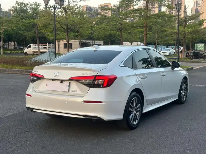 Honda Civic 2023 Model 240TURBO CVT Momentum Edition – фото 7