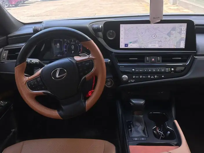 Lexus ES 2022 Model 200 Superior Edition – фото 8